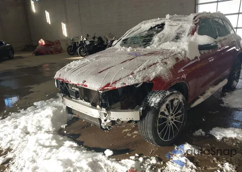 2016 Mercedes-Benz Glc 300 4Matic из США, поврежденный, VIN WDC0G4KB8GF097175